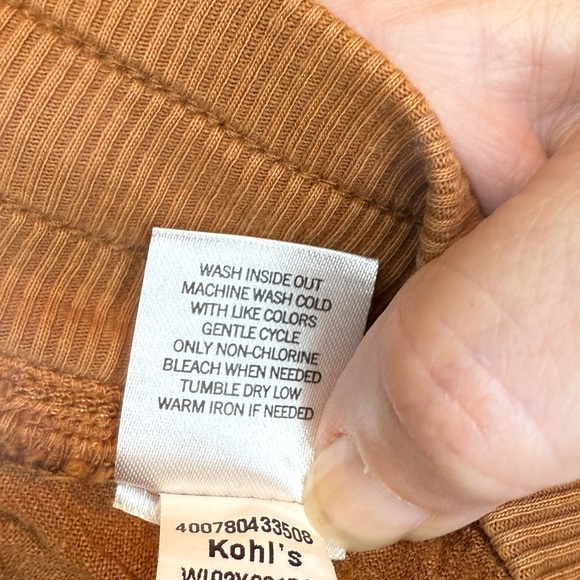 EVRI Women's Rust-Colored Cargo Shorts - Washed, Not Worn - 18W - Picture 5 of 6